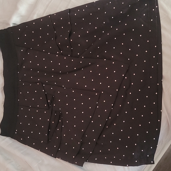 Skirt - Picture 3 of 5